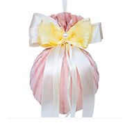 Елочный шар 10 см с двойным бантом и жемчужиной Айвори Lefard 085-256