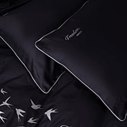 Наволочка 0055 Black Pearl Freedom сатин-elit з вишивкою Mirson