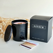 Свічка 180г з ароматом Roses Magic Savour