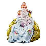 Статуетка декоративна порцелянова Прекрасна мить 25см Lefard 101-766 Статуетка декоративна порцелянова