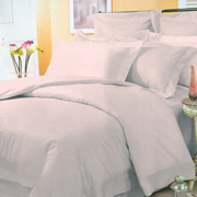 Постільна білизна 611003 полісатин-страйп Selena пудра