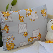 Подушка дитяча антиалергенна Little friends Sweet Comfort ТЕП