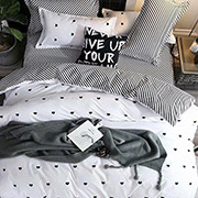 Постельное белье 101178 Романтический стиль-2 бязь-люкс Selena простынь на резинке