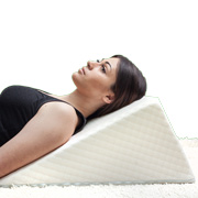 Подушка ортопедична Клин при рефлюксі 58х58х29см Olvi j2540