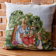 Подушка декоративна гобеленова Зайчиха із зайчатами Галявина Прованс