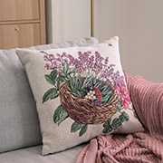 Декоративна гобеленова наволочка Кошик лаванди Лавандове поле Прованс
