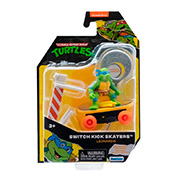 Черепашки-ніндзя класичні TMNT Скейтбордист із лаунчером Леонардо 71040