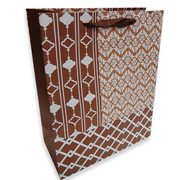 Пакет подарунковий 25х21х10 см 10802 біло-коричневий