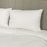 Наволочка на блискавці White страйп-сатин Good-Dream білий