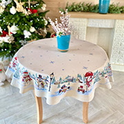 Скатертина гобеленова новорічна кругла Сніговики-витівники LiMaSo
