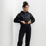 Жіночий спортивний утплений костюм (анорак і штани) German Volf 23009 чорний