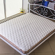 Наматрацник бавовняний з гумками по кутах 742 Cottonell Billerbeck