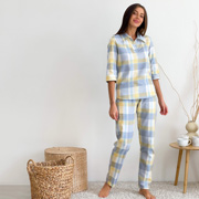 Піжама жіноча демісезонна Cosy F51P клітина жовто-сіра