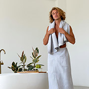 Подарунковий чоловічий набір для лазні та сауни SetSAUNA кілт і рушник Cosy сірий у zip-пакеті