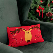 Подушка в'язана декоративна Олень з ліхтариками Прованс