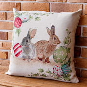 Подушка декоративна гобеленова Пара зайців з писанками Веснянка Прованс