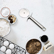 Ніж для піци Maestro MR1506