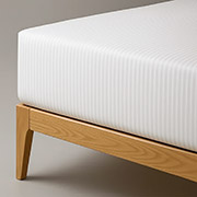 Простирадло натяжне Boston White Stripe сатин-страйп Ютек