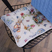 Великодня гобеленова подушка на стілець Суцвіття Прованс