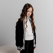 Кардиган для дівчинки Art Knit чорний зі смужками