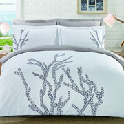Постільна білизна Home line сатин з вишивкою Корали