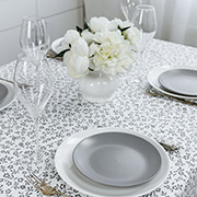 Скатертина Macao Сіра квітка Прованс