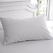 Непромокальна наволочка на блискавці Delight Ютек