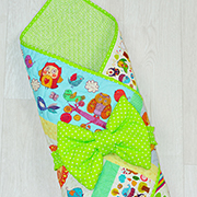 Конверт-одеяло для новорожденных на выписку Loskutini с конопляным наполнителем Сказочные животные