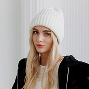 Шапка в'язана Winter Mood Art Knit молочна