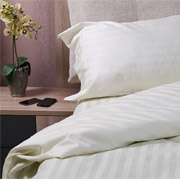 сатиновая простирадло