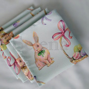 Серветка великодня Пасхальні зайчики Selena 711104