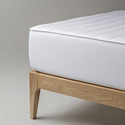 Стеганний наматрацник Ютек Simple натяжна з бортом на гумці по всьому периметру