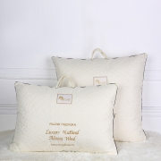 Подушка з вовни альпака Arya Luxury Alpaca в бавовні - Фото №5