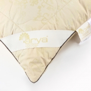 Подушка з вовни альпака Arya Luxury Alpaca в бавовні - Фото №6