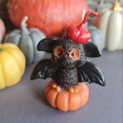 Свічка Оберіг Врожаю - Кажанчик з гарбузиком Emily - Фото №4