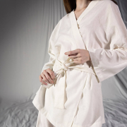 Сорочка-кімоно лляна Serli uzun kollu kimono beyaz Penelope білий - Фото №5